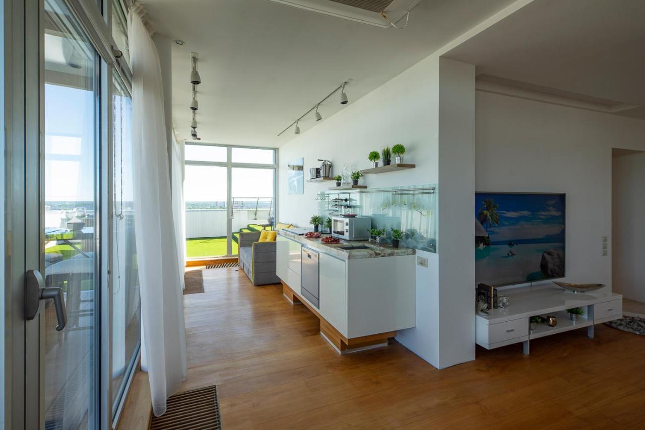 Skyhouse Riga Private Penthouse And Spa 外观 照片